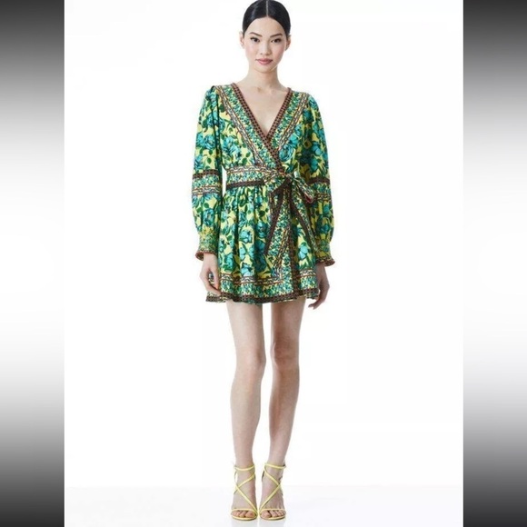 Alice + Olivia Simona Mini Wrap Dress Size 6 - Picture 2 of 16